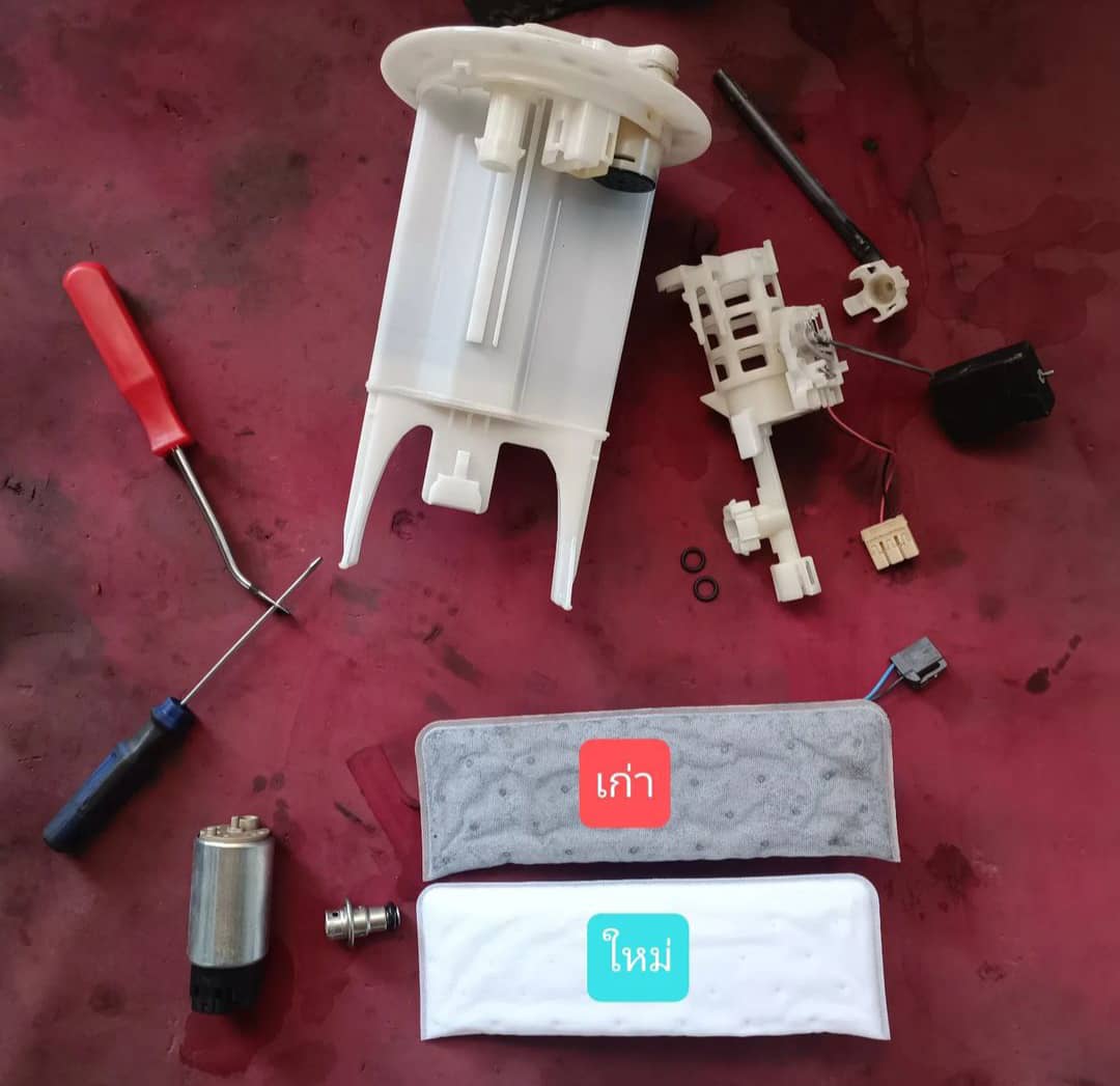 پمپ بنزین خودرو